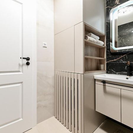 Newly Renovated Apartment Luce Zadar Exteriör bild