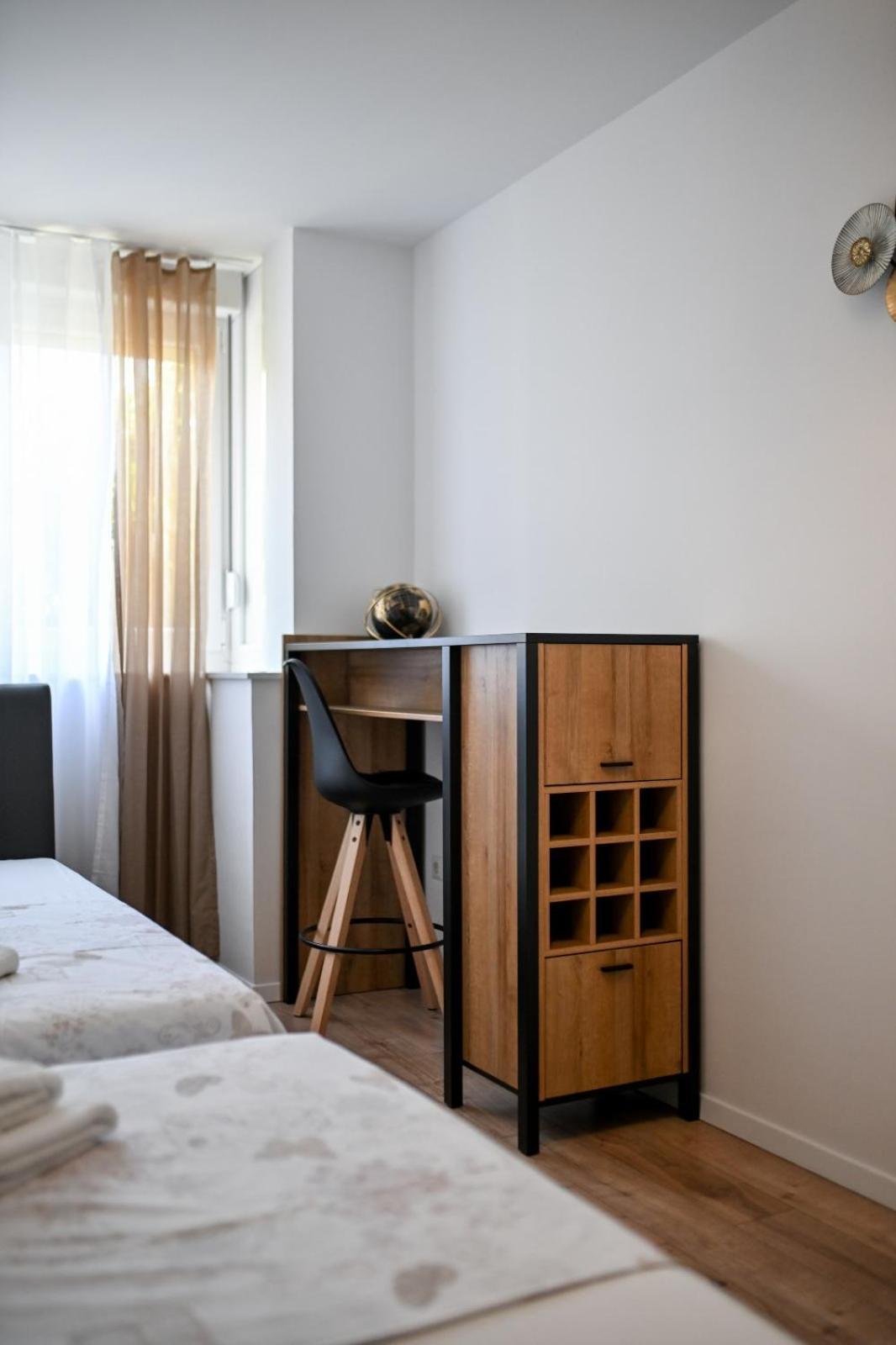 Newly Renovated Apartment Luce Zadar Exteriör bild