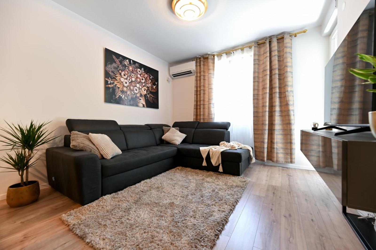 Newly Renovated Apartment Luce Zadar Exteriör bild